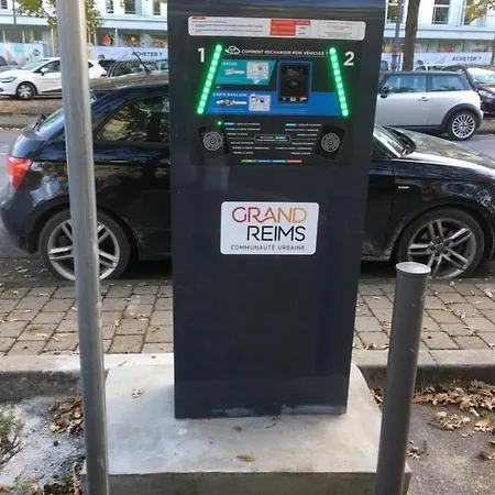 ホームステイ Sur Petite Place *