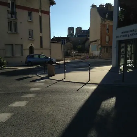 Sur Petite Place Reims