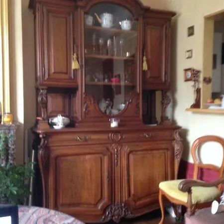 Sur Petite Place ランス