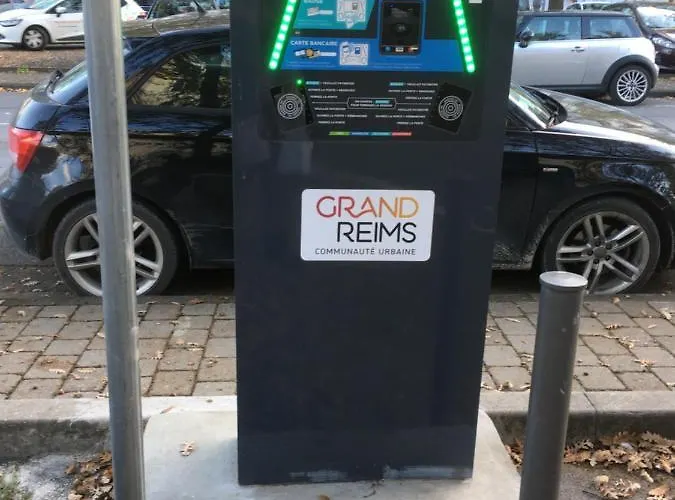 Homestay Sur Petite Place *